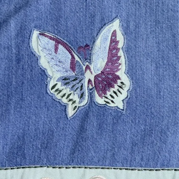 TWO TWENTY Top Womens M Blue Patchwork Short Sleeve Button Embroidered Floral - Picture 6 of 8